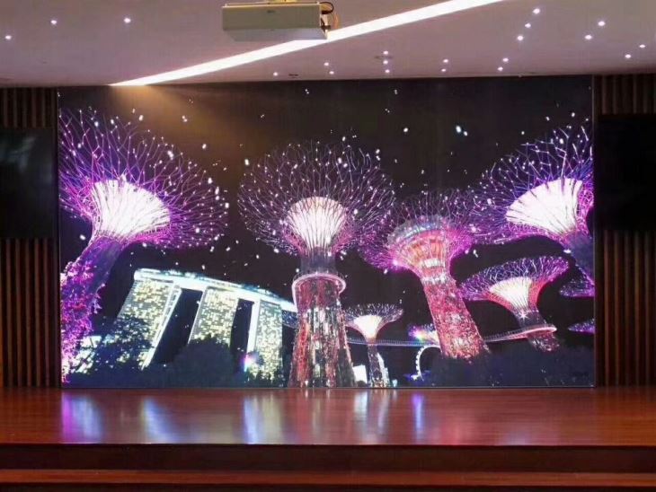 P4 Indoor Full Color Led Messages Display Panel Solution